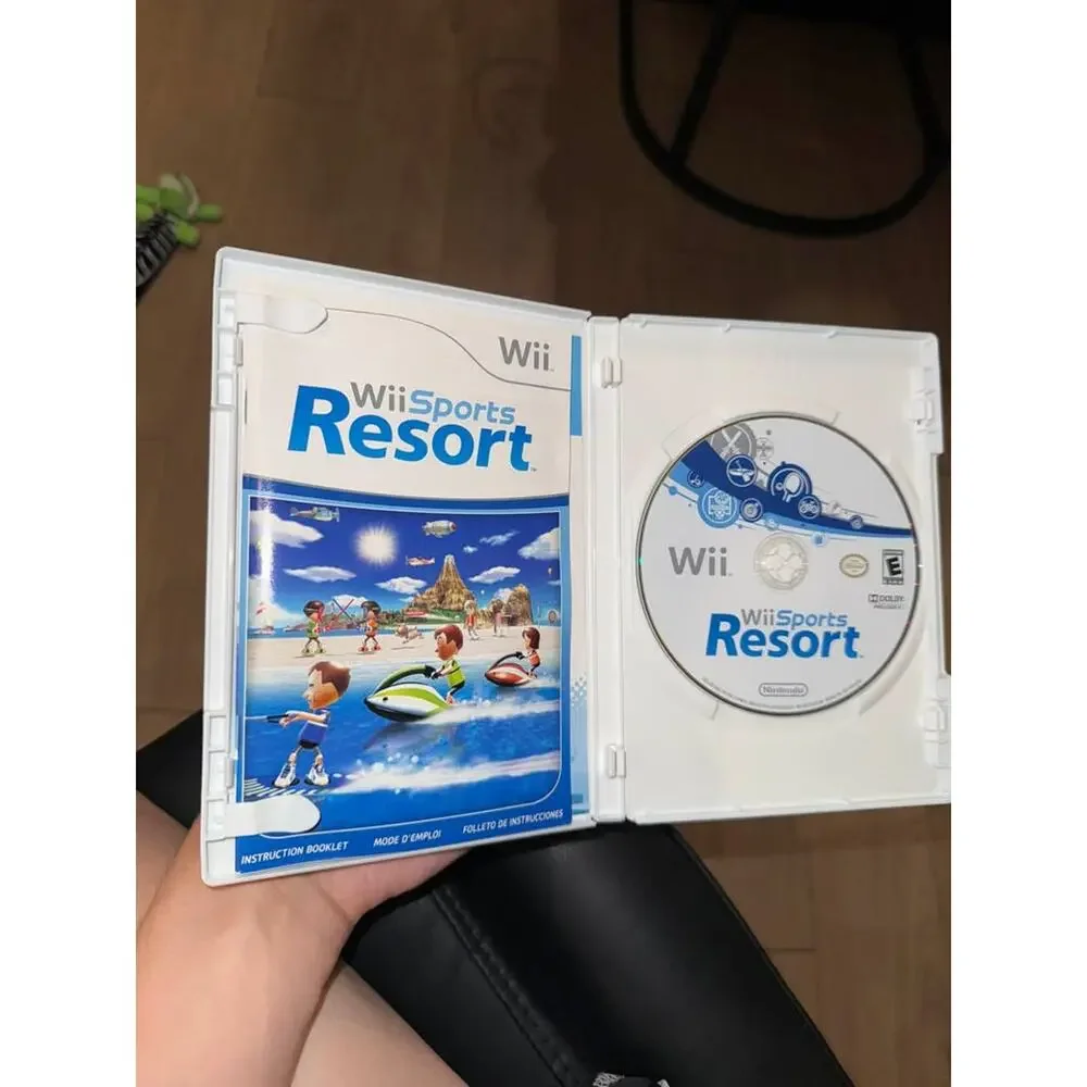 Wii Sports Resort - Nintendo Wii CIB GREAT CONDITION